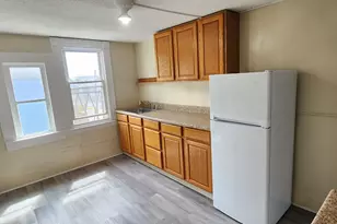 214 Blohm St, West Haven, CT 06516 - Photo 6