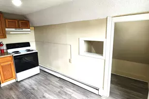 214 Blohm St, West Haven, CT 06516 - Photo 4