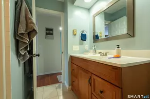 136 Pembroke Rd, Danbury, CT 06811 - Photo 14