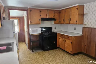 48 Rockdale Ave, Watertown, CT 06779 - Photo 2