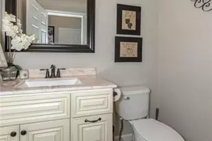 823A Stone Rd, Windsor, CT 06095 - Photo 16