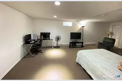 19 Somers Street #A3, Danbury, CT 06810 - Photo 18