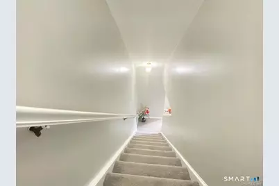 19 Somers Street #A3, Danbury, CT 06810 - Photo 10