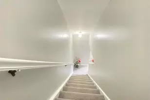 19 Somers St, Danbury, CT 06810 - Photo 10