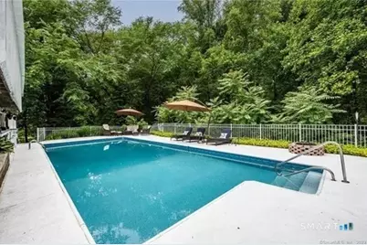 95 Wildwood Drive, Stratford, CT 06614 - Photo 6