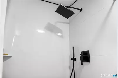 17 Silver Lane, East Hartford, CT 06118 - Photo 16