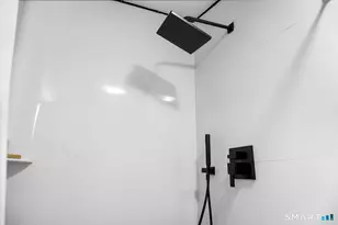 17 Silver Ln, East Hartford, CT 06118 - Photo 16