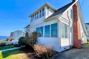 8 Parkland Pl, Milford, CT 06460 - Photo 4