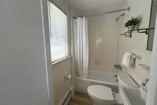 8 Parkland Pl, Milford, CT 06460 - Photo 16