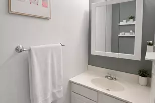 46 Chamberlain St, New Haven, CT 06512 - Photo 12