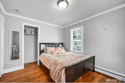 375 Ruth Street, Bridgeport, CT 06606 - Photo 10