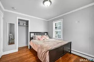 375 Ruth St, Bridgeport, CT 06606 - Photo 10