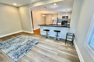 435 Foxon Rd, North Branford, CT 06471 - Photo 4