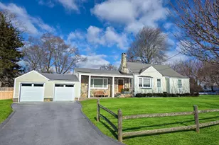 32 Bauer Pl Ext, Westport, CT 06880 - Photo 1