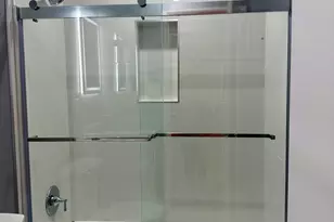 105 Cleveland Ave, Bridgeport, CT 06606 - Photo 14