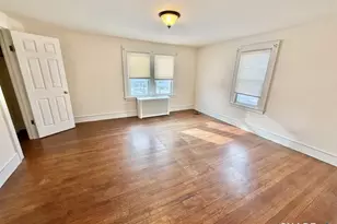 26 Bridgeport Ave, Milford, CT 06460 - Photo 10