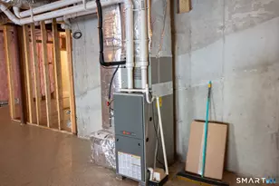 2 Deming Farm Dr, Newington, CT 06111 - Photo 28