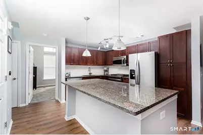 850 East Main Street #APT 526, Stamford, CT 06902 - Photo 4