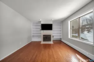 4 Copper Ridge Cir, Guilford, CT 06437 - Photo 4