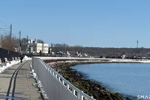 26 Mohawk Dr, East Lyme, CT 06357 - Photo 16