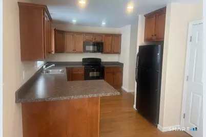 114 Bishop Avenue #114, Southington, CT 06489 - Photo 4