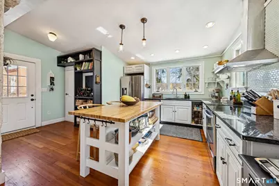 27 Park Place, East Haven, CT 06512 - Photo 12