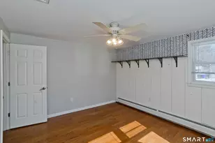 25A Queen St, Enfield, CT 06082 - Photo 28