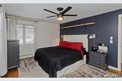 25A Queen Street, Enfield, CT 06082 - Photo 18