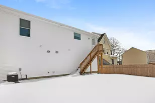 1974 Kings Hwy, Fairfield, CT 06824 - Photo 34