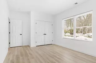 1974 Kings Hwy, Fairfield, CT 06824 - Photo 14