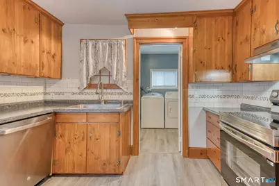 131 Coleman Road, Wethersfield, CT 06109 - Photo 22