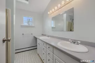 23 Central Ave, East Lyme, CT 06357 - Photo 26