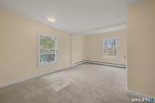 23 Central Ave, East Lyme, CT 06357 - Photo 12