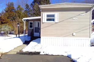 21 Hillpond Dr, Mansfield, CT 06268 - Photo 1