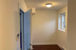 1 Pine St, Norwalk, CT 06854 - Photo 4