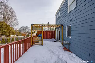 206 Sterling St, Fairfield, CT 06825 - Photo 20