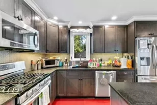 74 Sea St, New Haven, CT 06519 - Photo 10