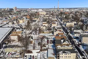 17 Rennell Ct, Bridgeport, CT 06605 - Photo 22