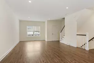 6 Beacon Square, Fairfield, CT 06825 - Photo 6