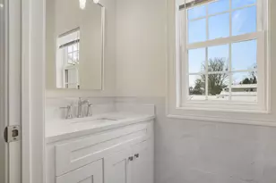 6 Beacon Square, Fairfield, CT 06825 - Photo 16