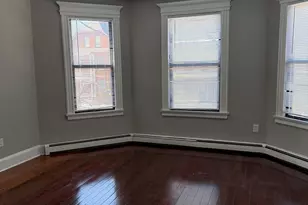 94 Hungerford St, Hartford, CT 06106 - Photo 8