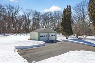 42 Roseleah Dr, Waterford, CT 06385 - Photo 32