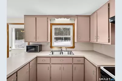 42 Roseleah Drive, Waterford, CT 06385 - Photo 30