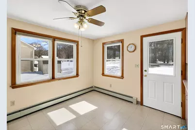 42 Roseleah Drive, Waterford, CT 06385 - Photo 12