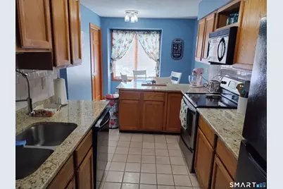 3 Westside Drive #14, Thompson, CT 06255 - Photo 4