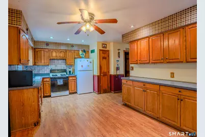 220 Victory Street, Stratford, CT 06615 - Photo 8