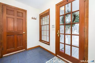 9 Hemlock Dr, New Hartford, CT 06057 - Photo 2