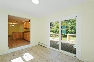 815 Mashamoquet Rd, Pomfret, CT 06259 - Photo 14