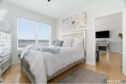 400 Bank Street #APT 402, New London, CT 06320 - Photo 20