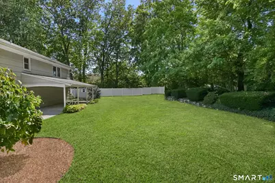 6 Field Crest Road, New Canaan, CT 06840 - Photo 2